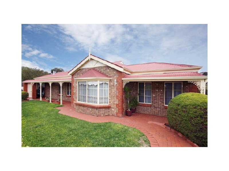 13 Borodino Court, Greenwith SA 5125
