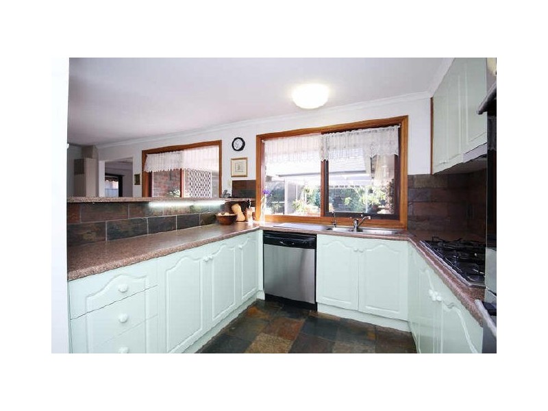 11 Hillrise Ct, Wynn Vale SA 5127