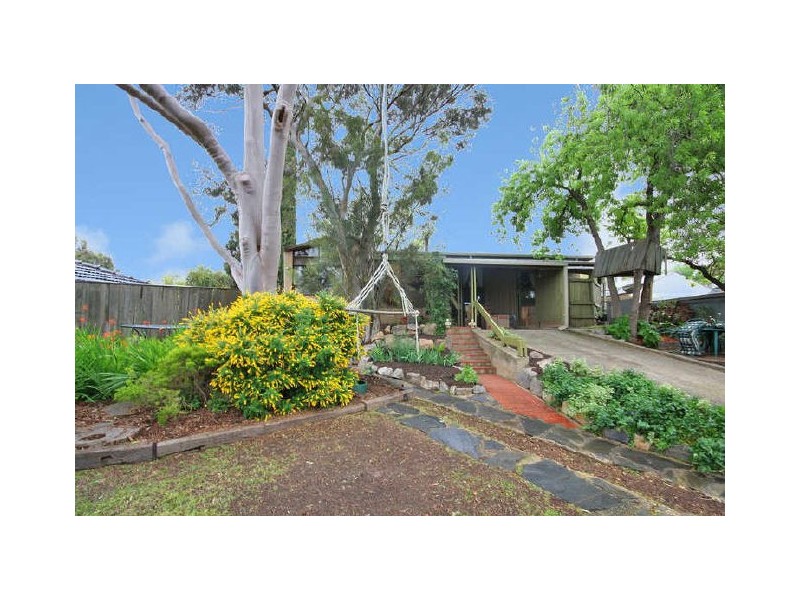 23 Bayvue Cres, Ridgehaven SA 5097