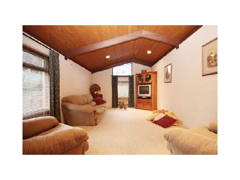 23 Bayvue Cres, Ridgehaven SA 5097