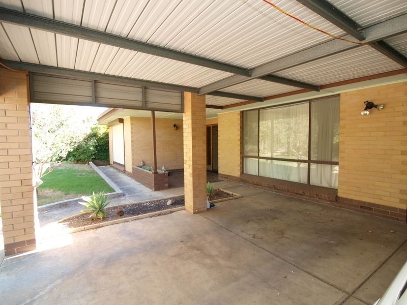29 Awoonga Rd, Highbury SA 5089