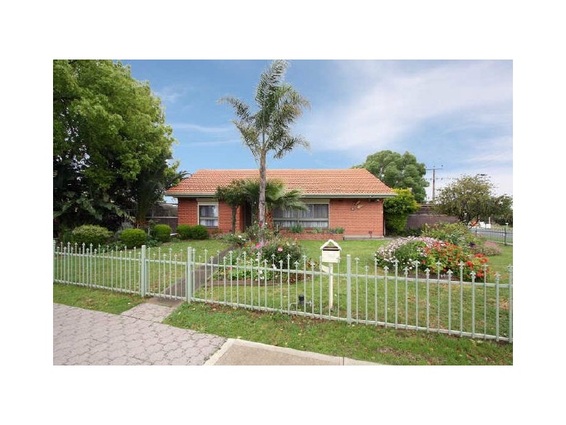 1 Kelleway St, Parafield Gardens SA 5107