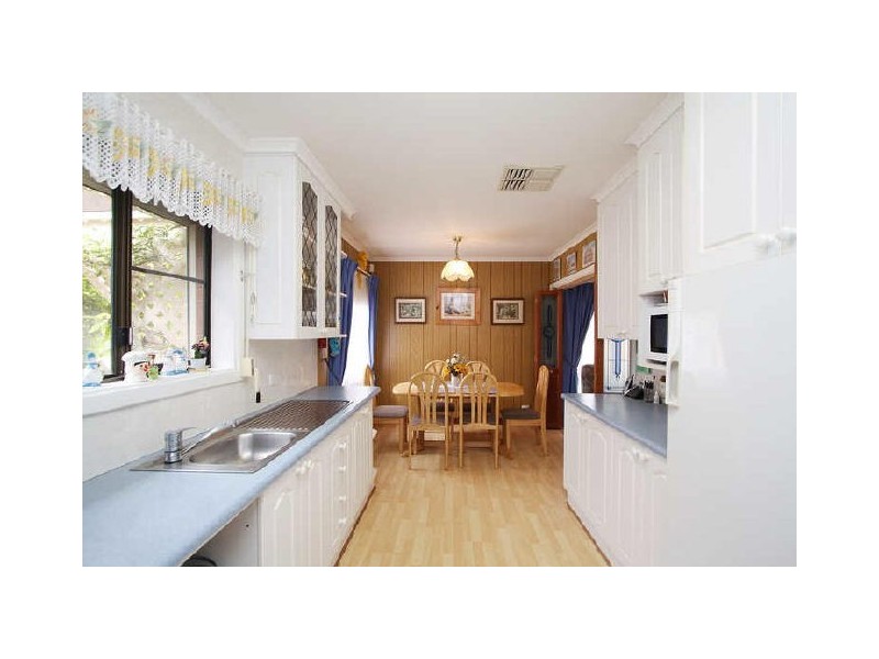 1 Kelleway St, Parafield Gardens SA 5107