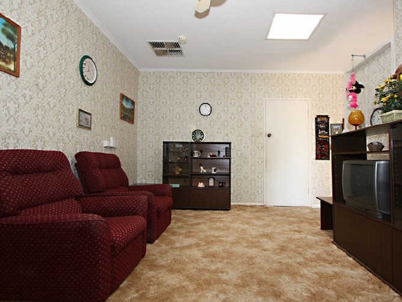 9 Barnett Street, Salisbury SA 5108