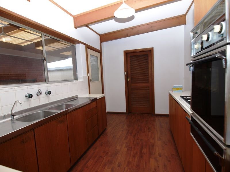 114 Hancock Rd, St Agnes SA 5097