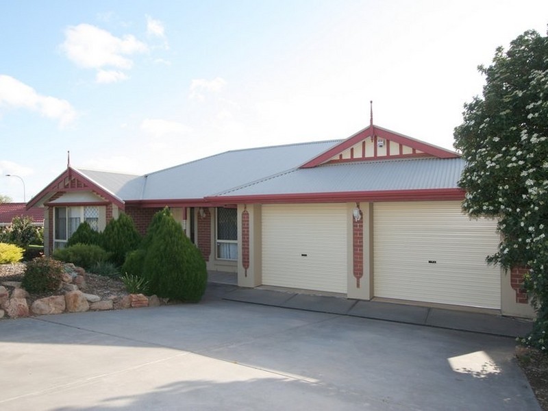8 Marlborough Close, Hillbank SA 5112