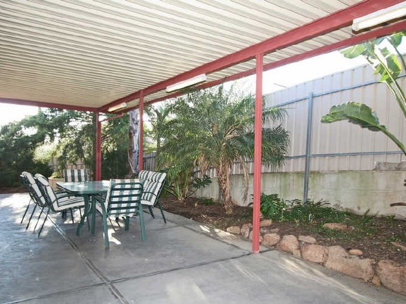 8 Marlborough Close, Hillbank SA 5112
