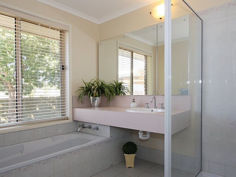 2 Rymill Place, Greenwith SA 5125