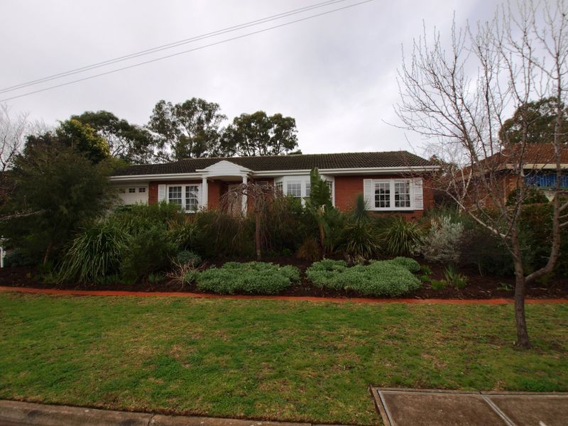 12 Dene Rd, Highbury SA 5089