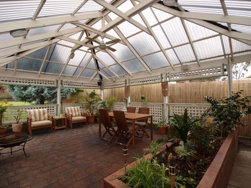 12 Dene Rd, Highbury SA 5089