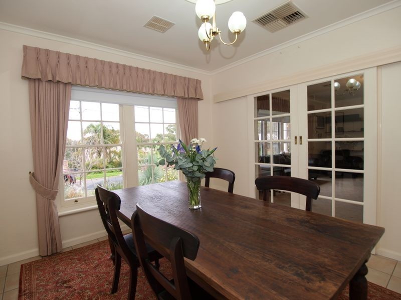 12 Dene Rd, Highbury SA 5089