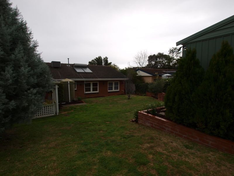12 Dene Rd, Highbury SA 5089