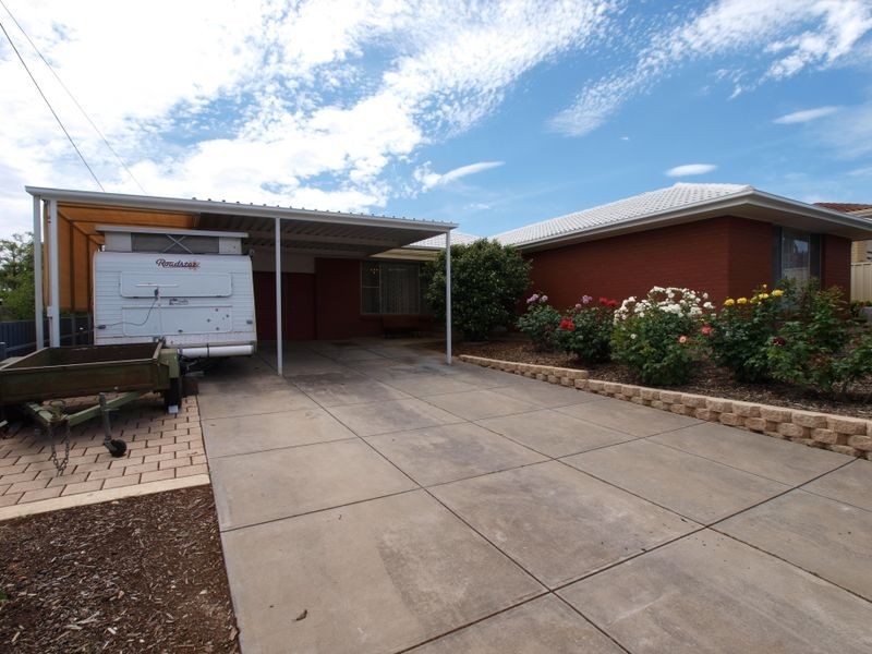 4 Mayfield Street, Para Hills SA 5096