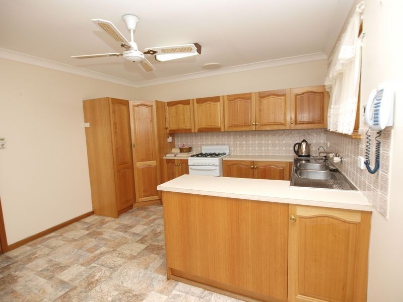 6A Storey Cres, St Agnes SA 5097