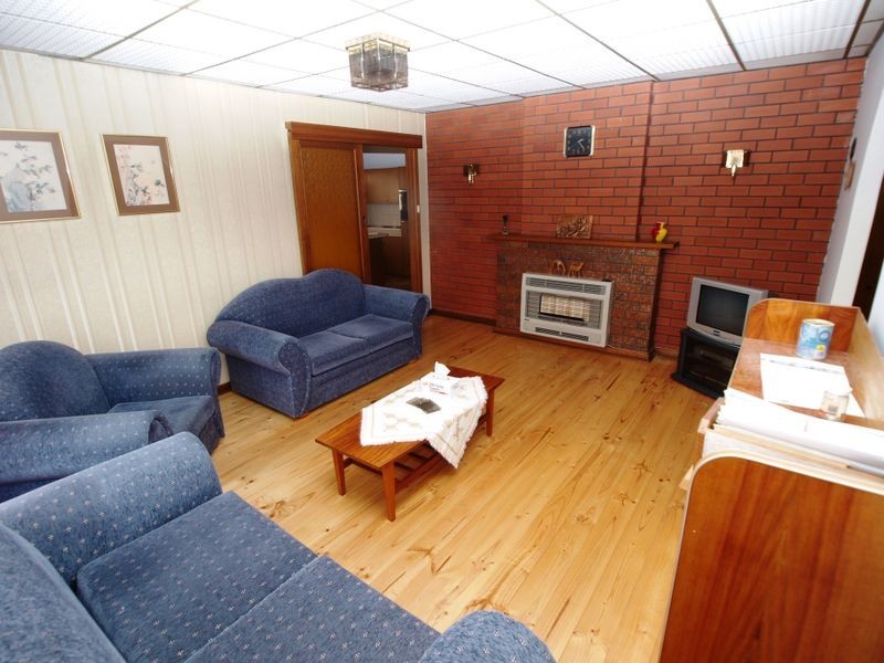 843 Grand Junction Rd, Valley View SA 5093