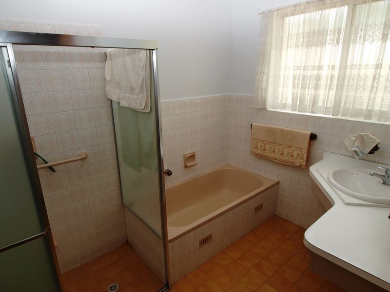 843 Grand Junction Rd, Valley View SA 5093