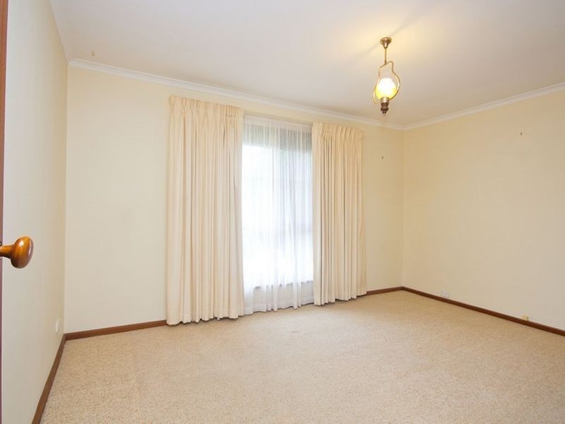 4 Finch Court, Modbury Heights SA 5092