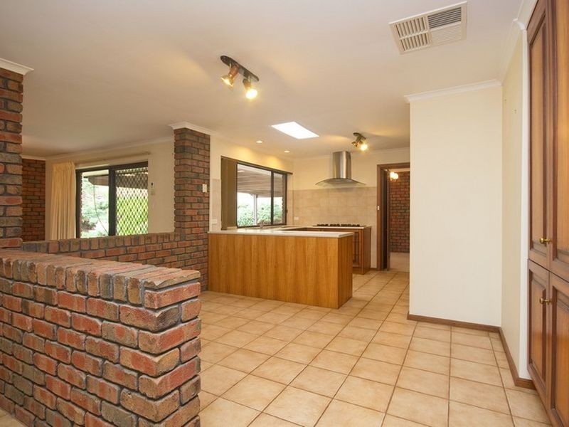 4 Finch Court, Modbury Heights SA 5092