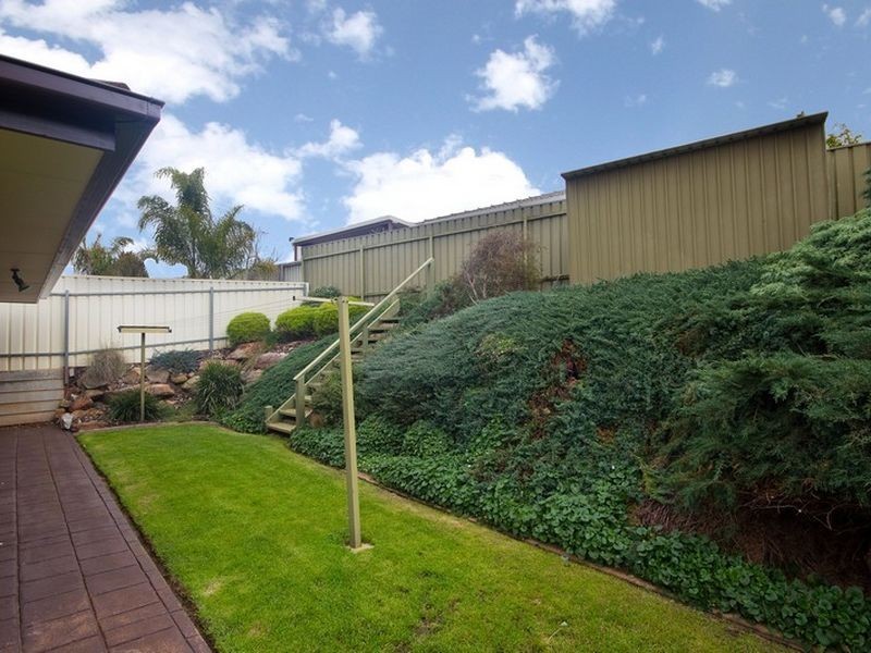 4 Finch Court, Modbury Heights SA 5092