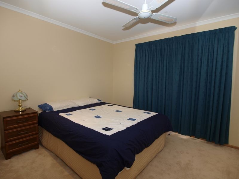 6 Topaz Court, Hope Valley SA 5090