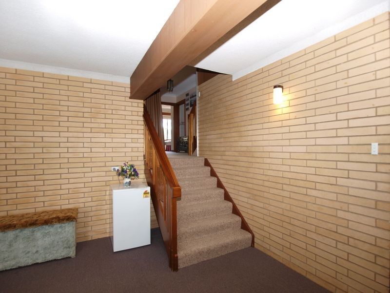 24 Lake View Cres, Highbury SA 5089