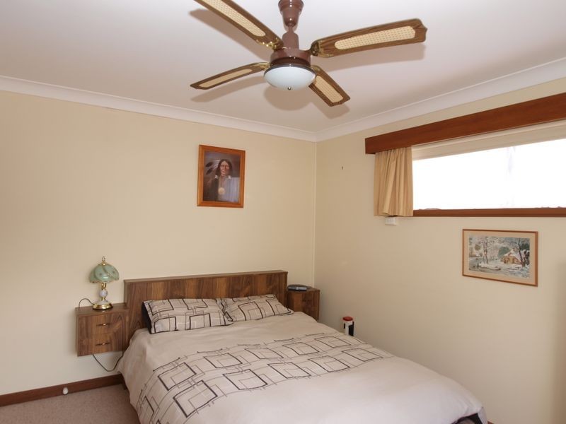 24 Lake View Cres, Highbury SA 5089