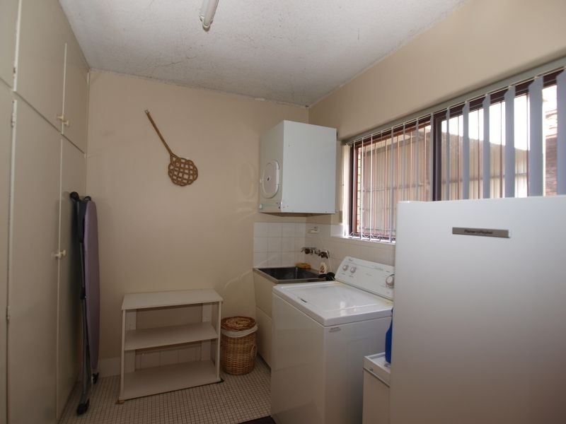 24 Lake View Cres, Highbury SA 5089