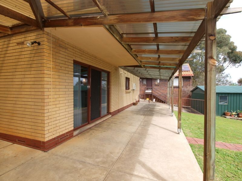 24 Lake View Cres, Highbury SA 5089