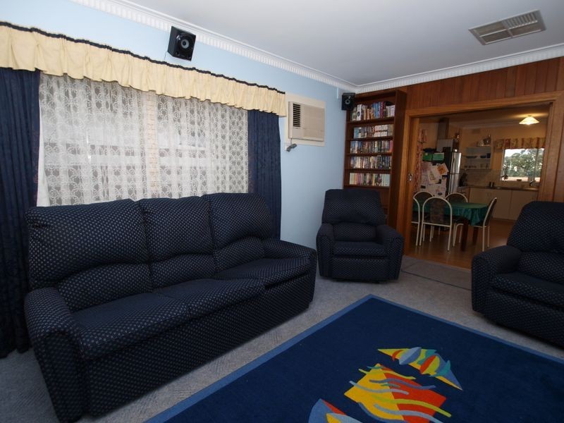 9 Dene Rd, Highbury SA 5089