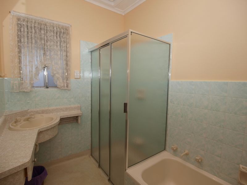 9 Dene Rd, Highbury SA 5089
