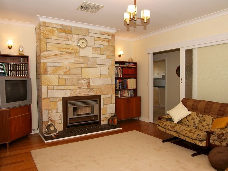 45 Lake View Cres, Highbury SA 5089