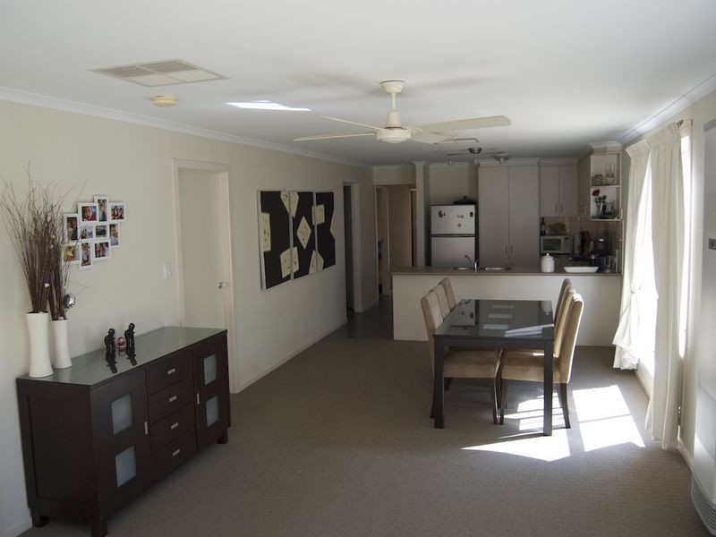 28 Cassia St, Munno Para West SA 5115