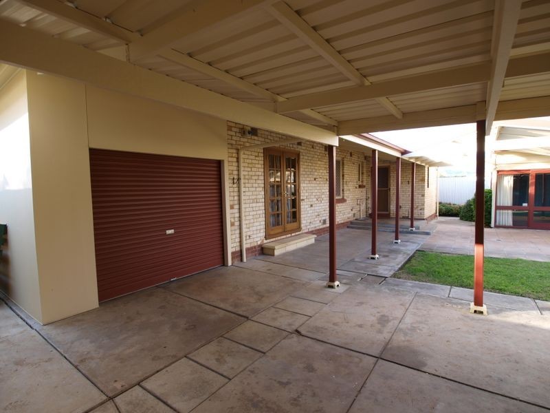 15 Birch Grove, Dernancourt SA 5075