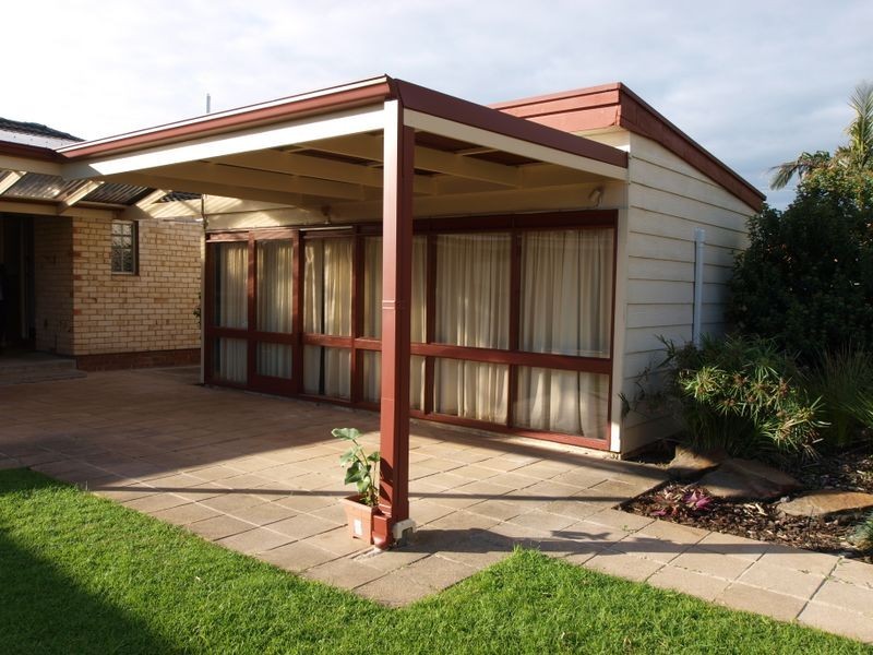 15 Birch Grove, Dernancourt SA 5075