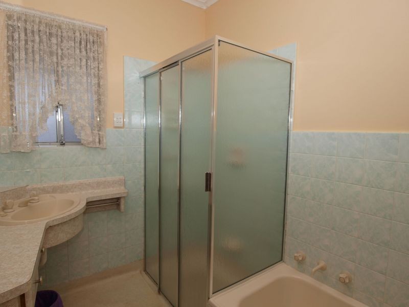 9 Dene Rd, Highbury SA 5089