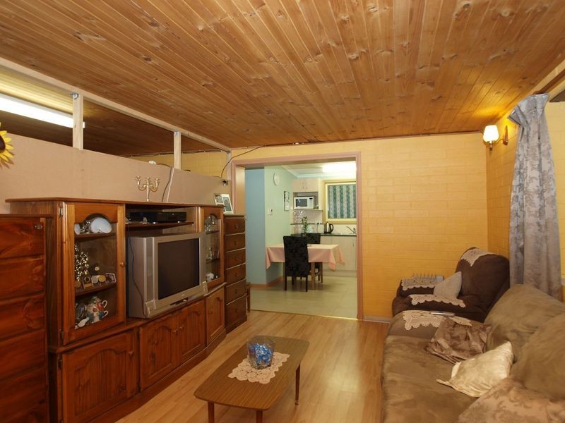 9 Dene Rd, Highbury SA 5089