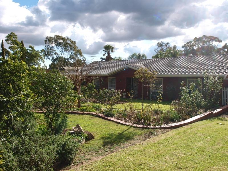 498 Grenfell Road, Fairview Park SA 5126