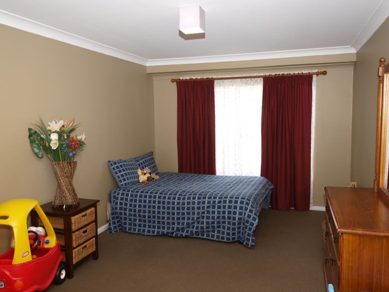 19 Hawke Street, Ridgehaven SA 5097