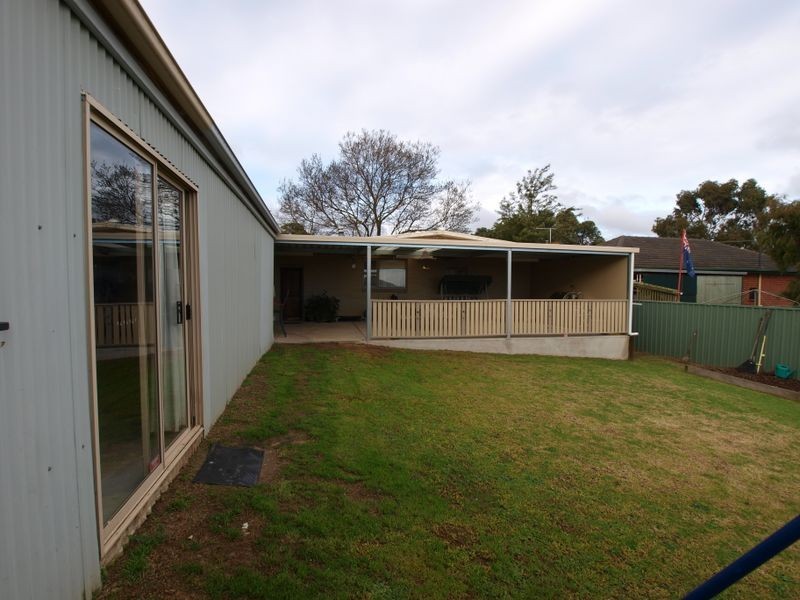 19 Hawke Street, Ridgehaven SA 5097