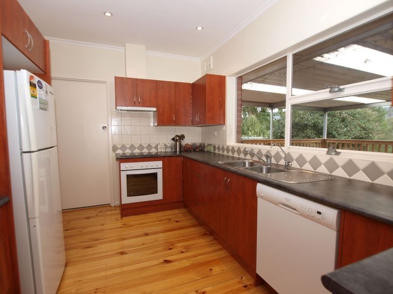 81 Valley View Drive, Highbury SA 5089