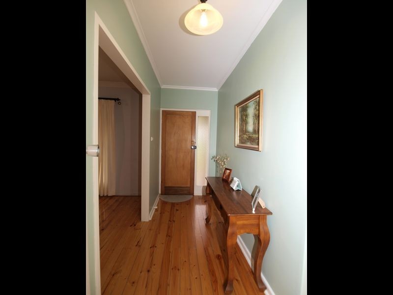 81 Valley View Drive, Highbury SA 5089