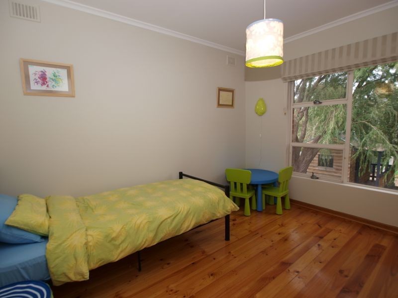 81 Valley View Drive, Highbury SA 5089