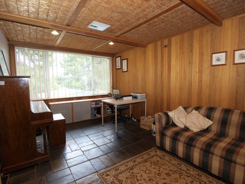 81 Valley View Drive, Highbury SA 5089