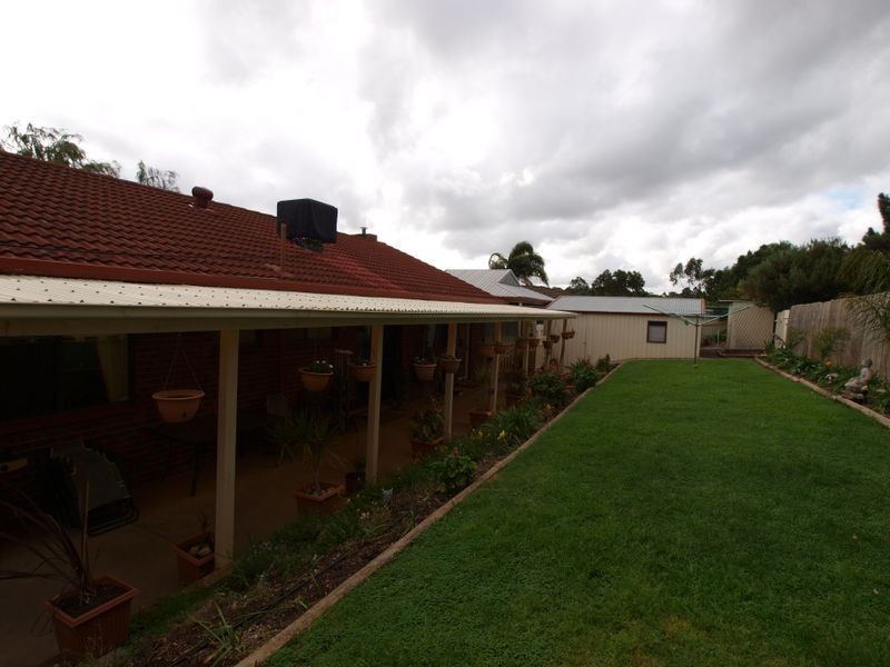 6 Rosebud Grove, Dernancourt SA 5075