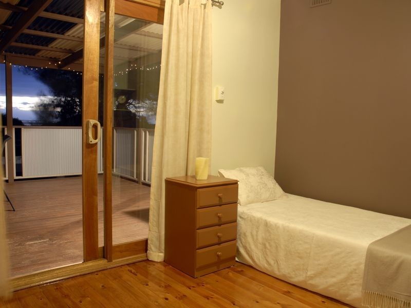 14 Sea View Road, Para Hills SA 5096