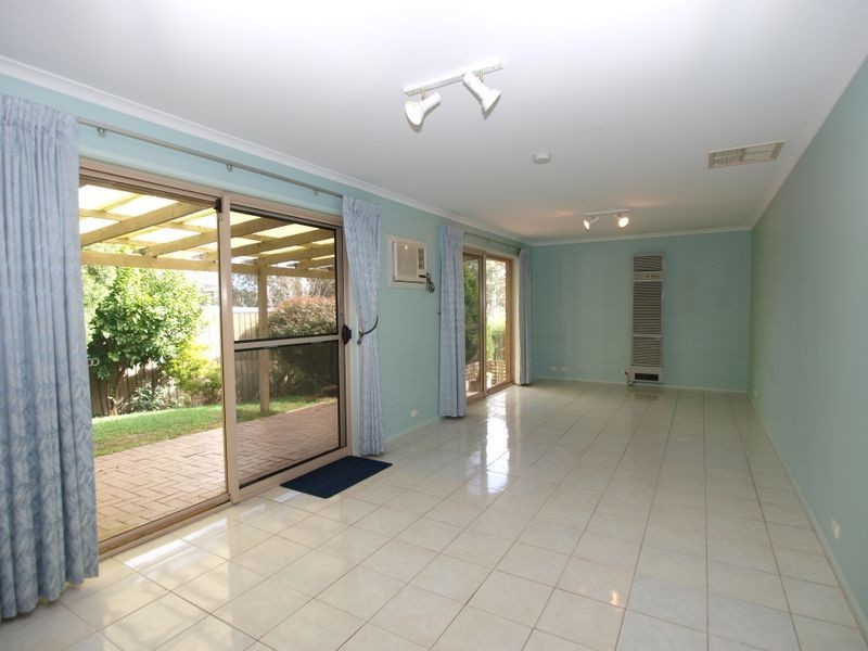 8 Ruby Street, Hope Valley SA 5090