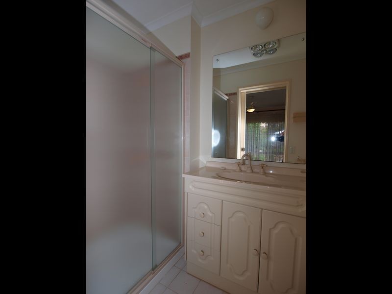 8 Ruby Street, Hope Valley SA 5090