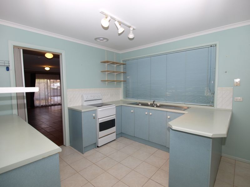 8 Ruby Street, Hope Valley SA 5090