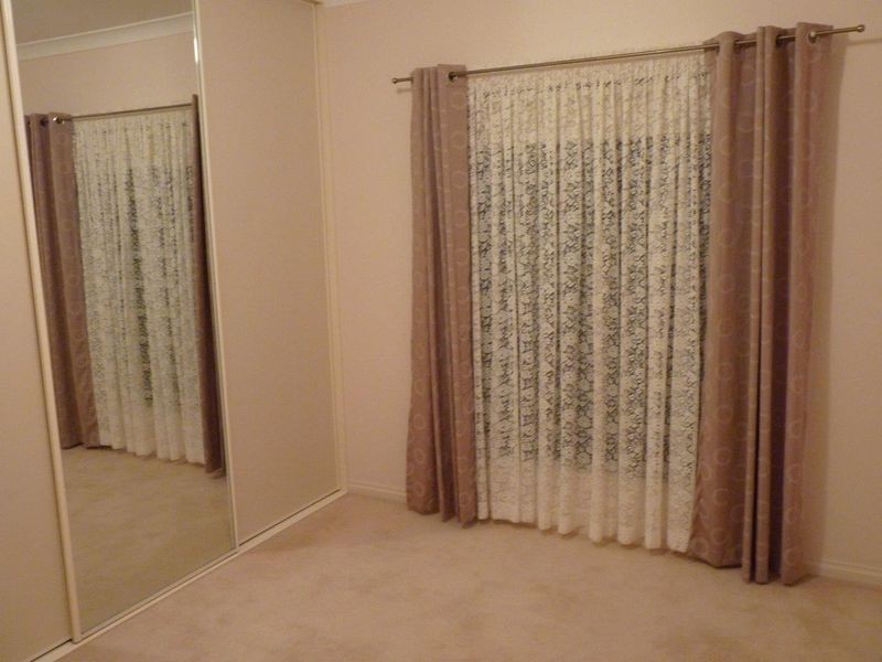 33 Piccadilly Circus, Golden Grove SA 5125