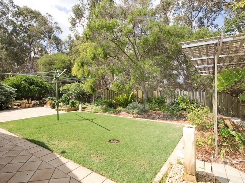 21 Abercrombie Crescent, St Agnes SA 5097